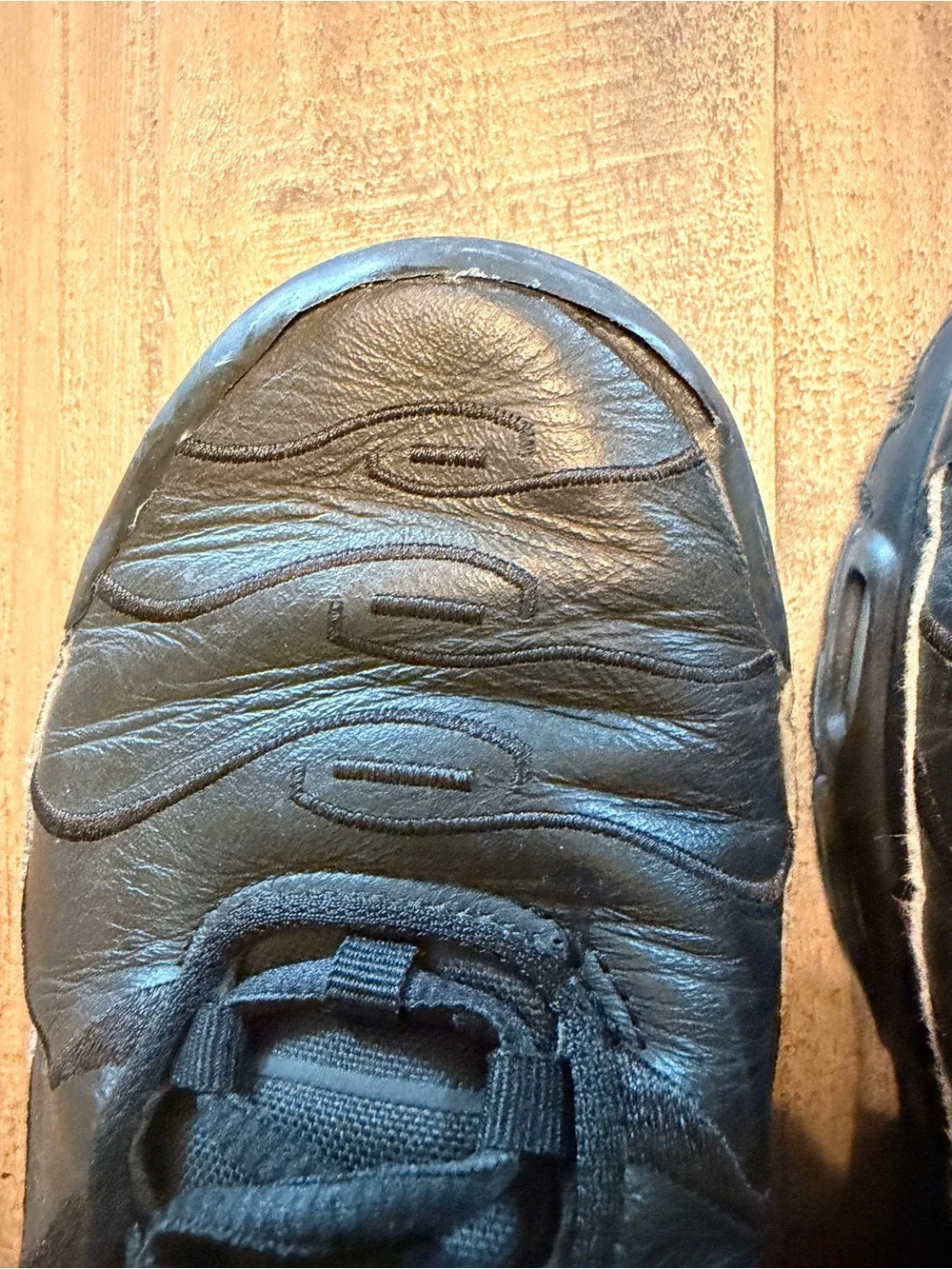 Nike Air Max Plus TN Triple Black AJ2029-001 Men Size 10.5